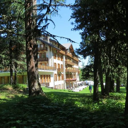 ארולה Grand Hotel & Kurhaus מראה חיצוני תמונה